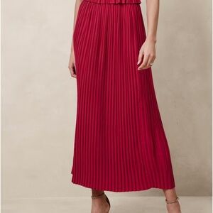 Red pleated skirt